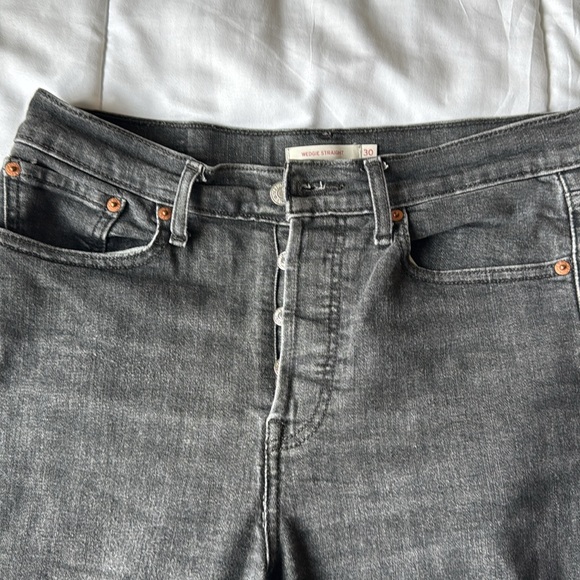 Levi’s Button Fly Wedgie Straight Jeans - Picture 2 of 6